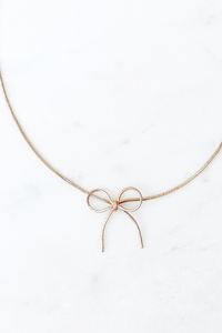 Gold Bow Short Necklace